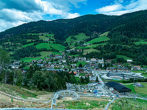 Mountain Innovations baut Rollbob-Bahn in Bad Kleinkirchheim