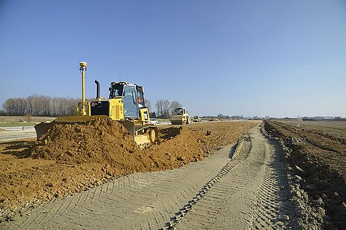 [Translate to Englisch:] Hochwasserschutz Baustelle Metten