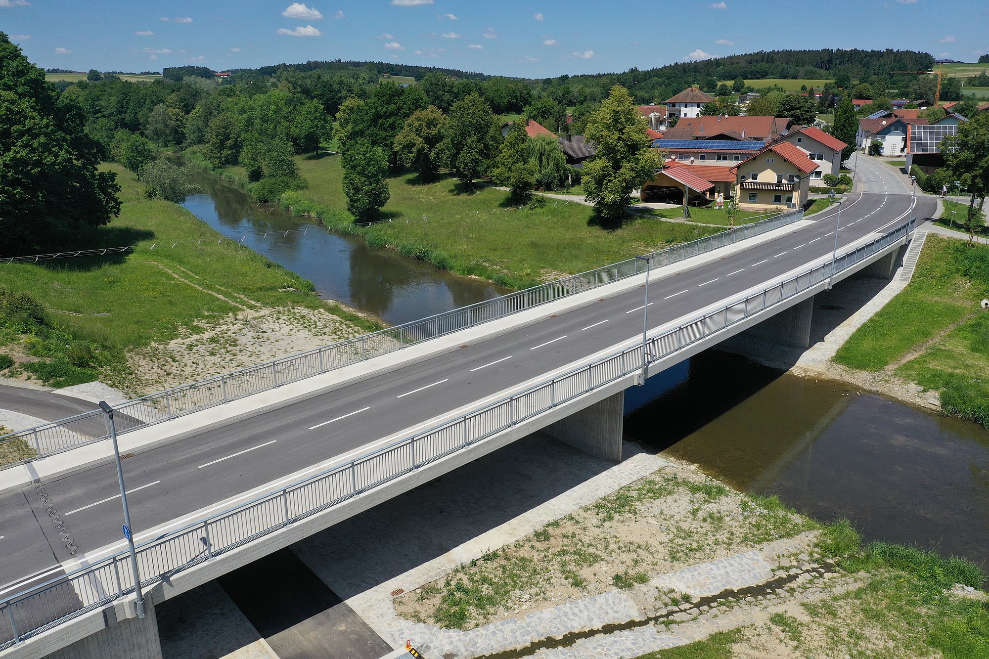 New bridge construction over the Rott 