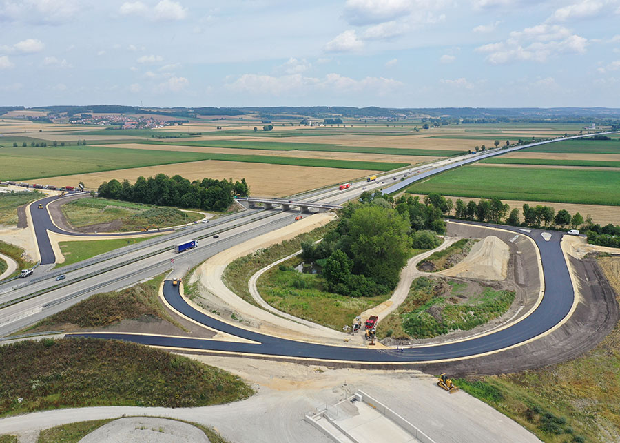 Straßen- und Tiefbau