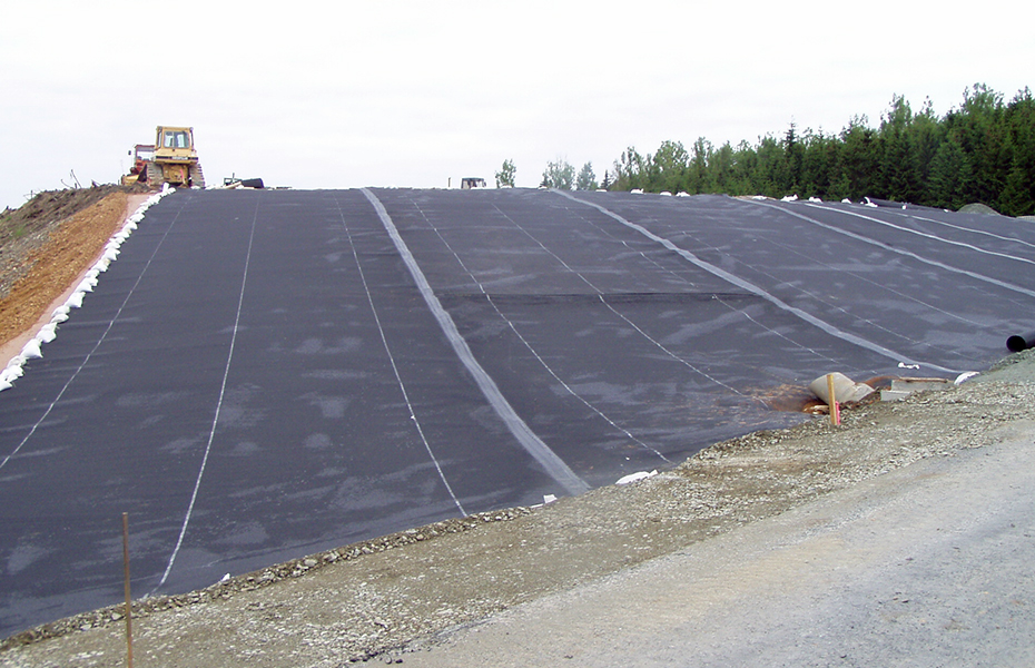 Estate road and landfill lining, Macher paper mill
